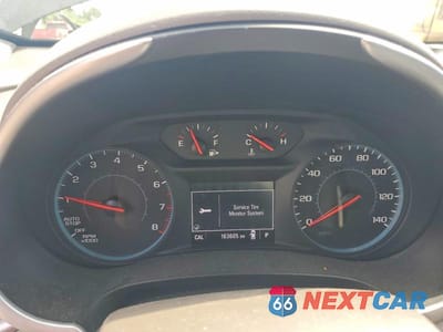 Zdjęcie 9 z 12 samochodu: 2017 CHEVROLET MALIBU LS VIN:1G1ZB5ST1HF106478 - miniatura