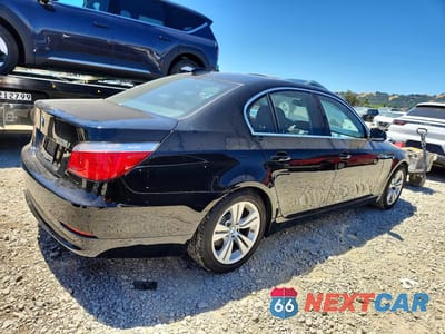 Trzecie zdjęcie samochodu z tyłu: 2009 BMW 528 I VIN:WBANU53549C117863 - miniatura