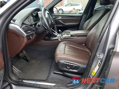Zdjęcie 7 z 13 samochodu: 2018 BMW X5 XDR40E VIN:5UXKT0C57J0W03387 - miniatura