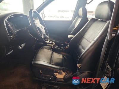 Zdjęcie 7 z 12 samochodu: 2002 NISSAN PATHFINDER SE VIN:JN8DR09Y22W722932 - miniatura