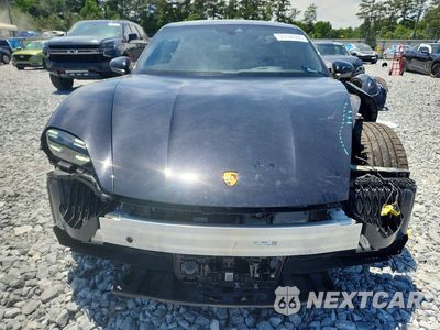 Piąte zdjęcie samochodu w środku: 2022 PORSCHE TAYCAN VIN:WP0AA2Y17NSA15846 - miniatura