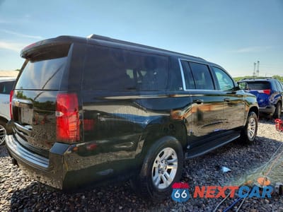 Trzecie zdjęcie samochodu z tyłu: 2015 CHEVROLET SUBURBAN K1500 LS VIN:1GNSKHEC4FR626182 - miniatura