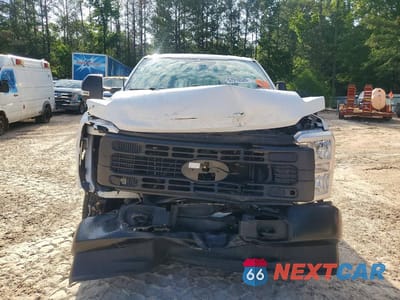 Piąte zdjęcie samochodu w środku: 2024 FORD F250 SUPER DUTY VIN:1FT7W2BA2RED78304 - miniatura