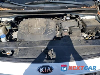 Zdjęcie 11 z 12 samochodu: 2016 KIA SEDONA LX VIN:KNDMB5C16G6090002 - miniatura