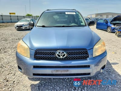 Piąte zdjęcie samochodu w środku: 2006 TOYOTA RAV4 BASE VIN:JTMBD33VX66004522 - miniatura