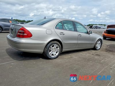 Trzecie zdjęcie samochodu z tyłu: 2006 MERCEDES-BENZ E 320 CDI VIN:WDBUF26J26A873133 - miniatura
