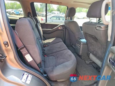 Zdjęcie 11 z 13 samochodu: 2006 NISSAN PATHFINDER S VIN:5N1AR18WX6C660252 - miniatura