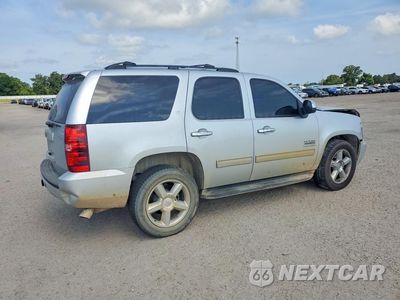 Trzecie zdjęcie samochodu z tyłu: 2013 CHEVROLET TAHOE C1500 LT VIN:1GNSCBE0XDR339717 - miniatura