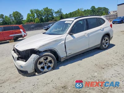 2015 BMW X1 SDRIVE28I WBAVM1C53FVZ94420 - główne zdjęcie licytacji z USA - miniatura