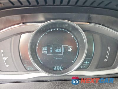 Zdjęcie 9 z 14 samochodu: 2015 VOLVO XC60 3.2 PREMIER + VIN:YV4940RC4F2612303 - miniatura