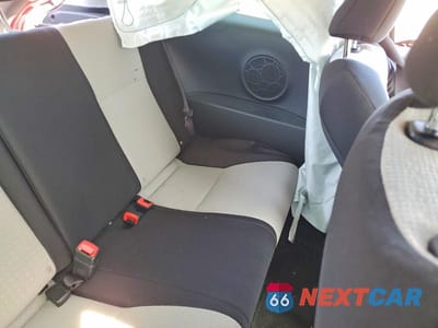 Zdjęcie 10 z 12 samochodu: 2014 TOYOTA YARIS 3-DOOR LE VIN:JTDJTUD3XED584625 - miniatura
