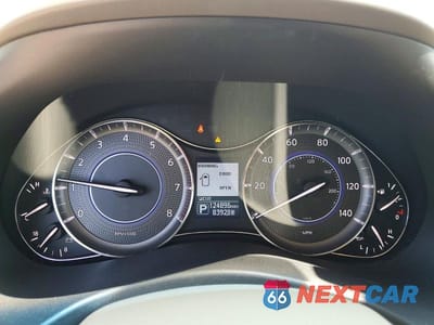 Zdjęcie 9 z 14 samochodu: 2016 INFINITI QX80 BASE VIN:JN8AZ2NC4G9401375 - miniatura