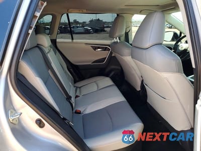 Zdjęcie 10 z 12 samochodu: 2023 TOYOTA RAV4 LIMITED VIN:JTMD6RFV7PD110425 - miniatura