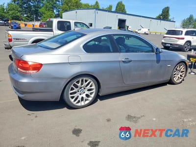 Trzecie zdjęcie samochodu z tyłu: 2007 BMW 328 I SULEV VIN:WBAWV13597PK49775 - miniatura