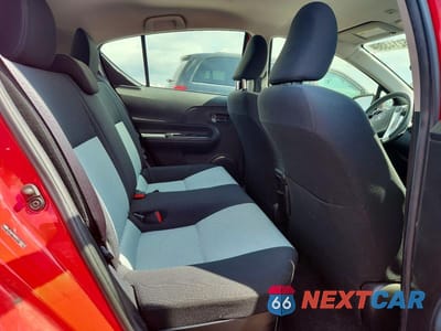 Zdjęcie 10 z 12 samochodu: 2016 TOYOTA PRIUS C THREE VIN:JTDKDTB39G1132815 - miniatura