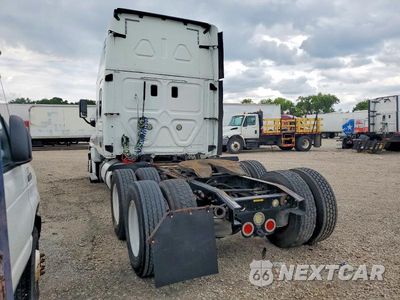 Trzecie zdjęcie samochodu z tyłu: 2016 FREIGHTLINER CASCADIA 125 SEMI TRUCK VIN:1FUJGLBGXGLHB5895 - miniatura