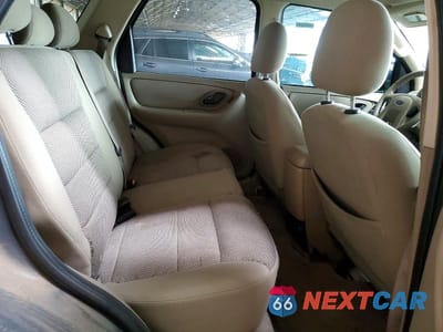 Zdjęcie 10 z 12 samochodu: 2005 FORD ESCAPE XLT VIN:1FMYU03135KA65380 - miniatura