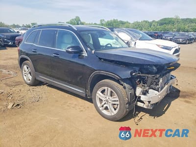 Czwarte zdjęcie samochodu z boku: 2022 MERCEDES-BENZ GLB 250 4MATIC VIN:W1N4M4HB9NW196861 - miniatura