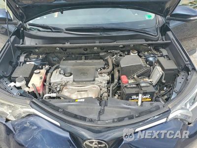 Zdjęcie 12 z 13 samochodu: 2018 TOYOTA RAV4 XLE VIN:JTMRFREV6JD238170 - miniatura