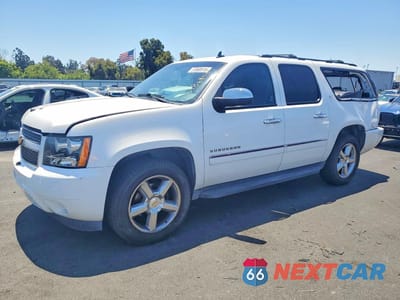 2013 CHEVROLET SUBURBAN K1500 LTZ 1GNSKKE79DR214451 - główne zdjęcie licytacji z USA - miniatura