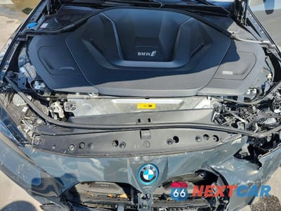 Zdjęcie 11 z 12 samochodu: 2023 BMW I4 EDRIVE 40 VIN:WBY73AW0XPFP87984 - miniatura