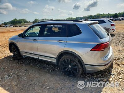 Drugie zdjęcie samochodu z przodu: 2020 VOLKSWAGEN TIGUAN SE VIN:3VV3B7AX5LM129141 - miniatura