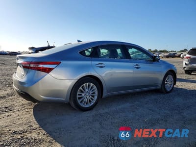 Trzecie zdjęcie samochodu z tyłu: 2015 TOYOTA AVALON VIN:4T1BD1EB6FU047365 - miniatura