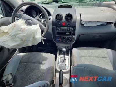 Zdjęcie 8 z 12 samochodu: 2005 CHEVROLET AVEO BASE VIN:KL1TD52615B346951 - miniatura