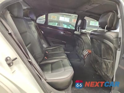 Zdjęcie 10 z 12 samochodu: 2011 MERCEDES-BENZ S 63 AMG VIN:WDDNG7EB6BA381828 - miniatura