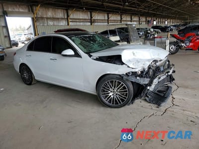 Czwarte zdjęcie samochodu z boku: 2023 MERCEDES-BENZ C 300 VIN:W1KAF4GB7PR096965 - miniatura