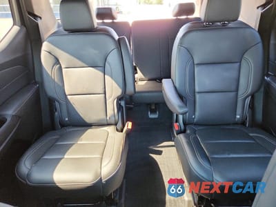 Zdjęcie 10 z 13 samochodu: 2022 CHEVROLET TRAVERSE LT VIN:1GNERHKWXNJ128900 - miniatura