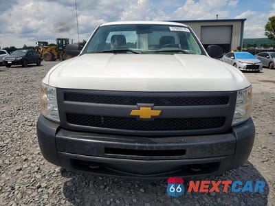 Piąte zdjęcie samochodu w środku: 2013 CHEVROLET SILVERADO K1500 VIN:1GCNKPEA2DZ280225 - miniatura