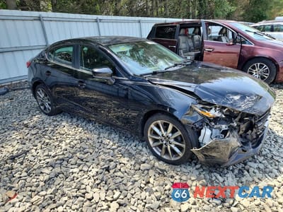 Czwarte zdjęcie samochodu z boku: 2018 MAZDA 3 TOURING VIN:3MZBN1V32JM164414 - miniatura