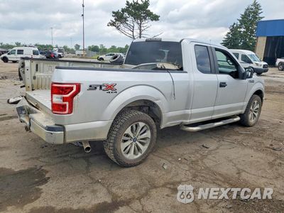 Trzecie zdjęcie samochodu z tyłu: 2018 FORD F150 SUPER CAB VIN:1FTEX1EP4JFA60844 - miniatura