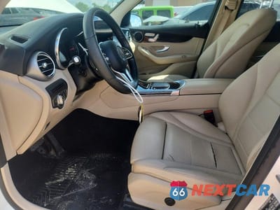 Zdjęcie 7 z 13 samochodu: 2020 MERCEDES-BENZ GLC 300 VIN:WDC0G8DB1LF736687 - miniatura