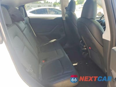 Zdjęcie 10 z 12 samochodu: 2023 TESLA MODEL Y VIN:7SAYGDEEXPA056548 - miniatura
