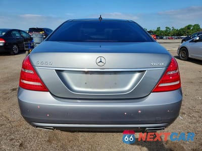 Zdjęcie 6 z 12 samochodu: 2011 MERCEDES-BENZ S 550 4MATIC VIN:WDDNG8GB8BA366623 - miniatura
