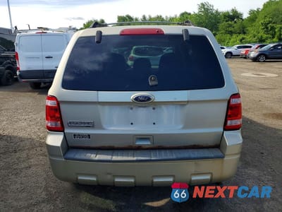 Zdjęcie 6 z 13 samochodu: 2011 FORD ESCAPE VIN:1FMCU0D73BKA01008 - miniatura