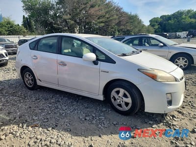 Czwarte zdjęcie samochodu z boku: 2010 TOYOTA PRIUS III VIN:JTDKN3DU4A0084513 - miniatura