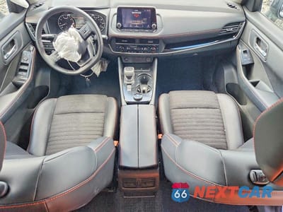 Zdjęcie 8 z 12 samochodu: 2025 NISSAN ROGUE ROCK CREEK VIN:5N1BT3BB7SC831668 - miniatura