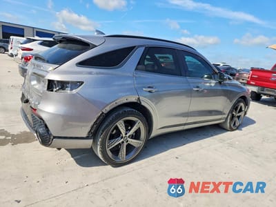 Trzecie zdjęcie samochodu z tyłu: 2022 GENESIS GV70 2.5T STANDARD VIN:KMUMADTB6NU048635 - miniatura