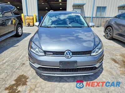 Piąte zdjęcie samochodu w środku: 2017 VOLKSWAGEN GOLF VIN:3VWH17AU2HM531829 - miniatura