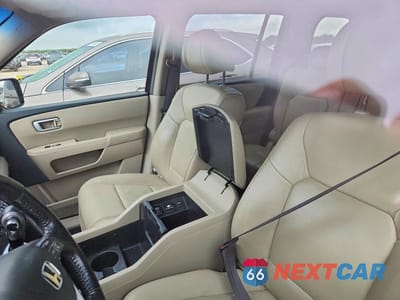 Zdjęcie 10 z 13 samochodu: 2010 HONDA PILOT EXL VIN:5FNYF4H63AB014849 - miniatura