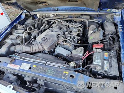 Zdjęcie 11 z 12 samochodu: 2010 FORD RANGER SUPER CAB VIN:1FTLR4FE0APA08847 - miniatura