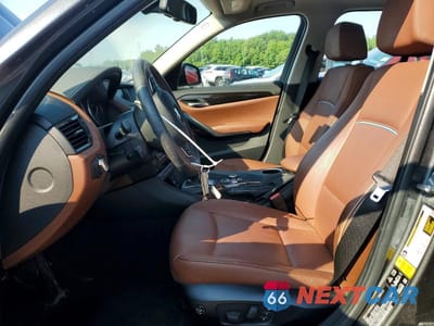 Zdjęcie 7 z 12 samochodu: 2015 BMW X1 XDRIVE28I VIN:WBAVL1C52FVY36234 - miniatura