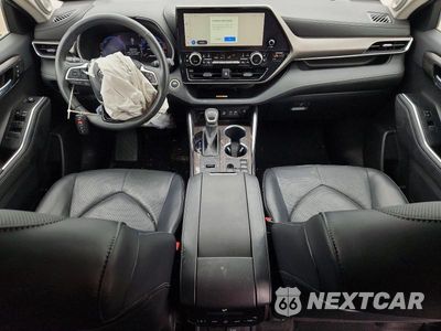 Zdjęcie 8 z 13 samochodu: 2024 TOYOTA HIGHLANDER HYBRID LIMITED VIN:5TDXBRCH5RS606855 - miniatura