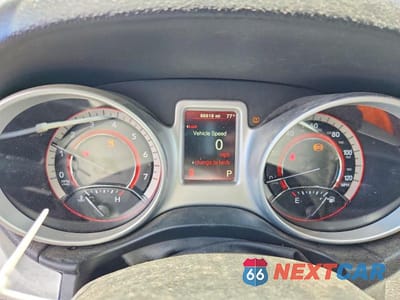 Zdjęcie 9 z 13 samochodu: 2019 DODGE JOURNEY SE VIN:3C4PDCBB6KT758806 - miniatura