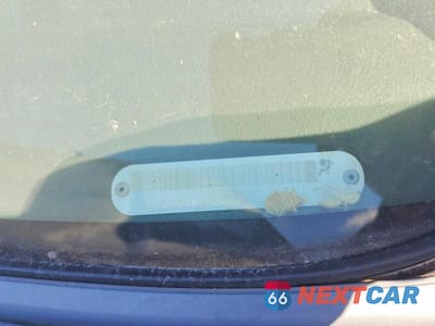 Zdjęcie 12 z 12 samochodu: 2001 NISSAN XTERRA XE-V6 VIN:5N1ED28T71C553700 - miniatura