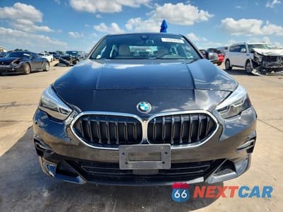 Piąte zdjęcie samochodu w środku: 2020 BMW 228XI VIN:WBA73AK03L7F57313 - miniatura