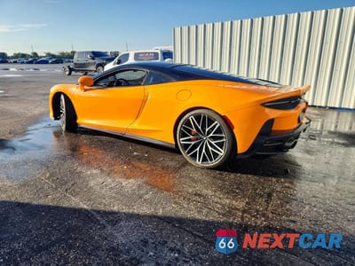Drugie zdjęcie samochodu z przodu: 2023 MCLAREN AUTOMOTIVE GT VIN:SBM22GCA2PW002850 - miniatura